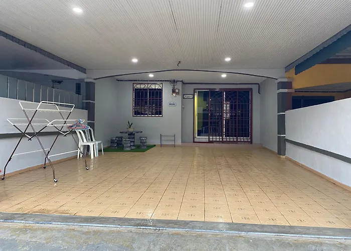 Pjm Hill View Homestay